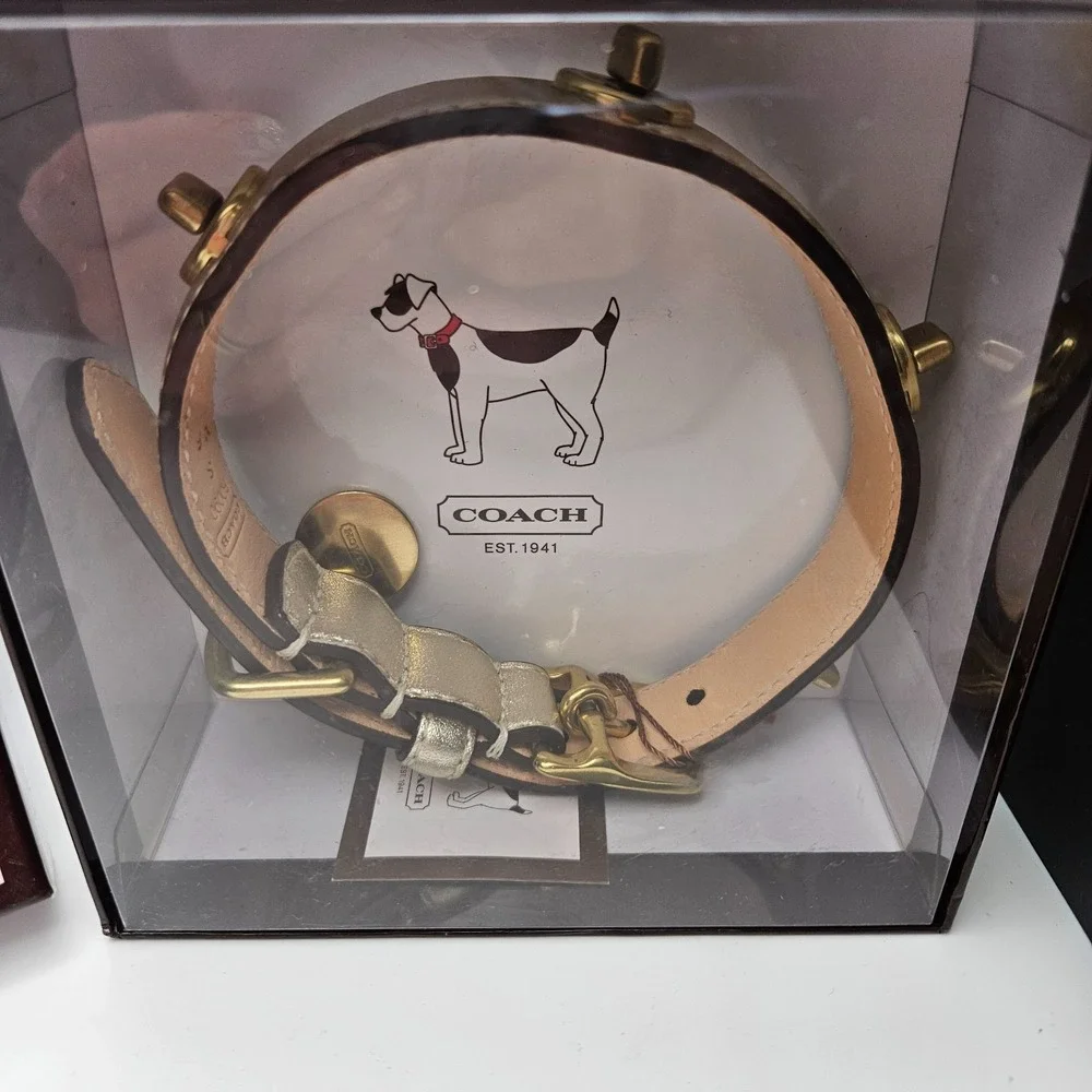 NIB COACH Metallic Gold Turnlock Leather‎ Dog Collar Charm 600900 Small